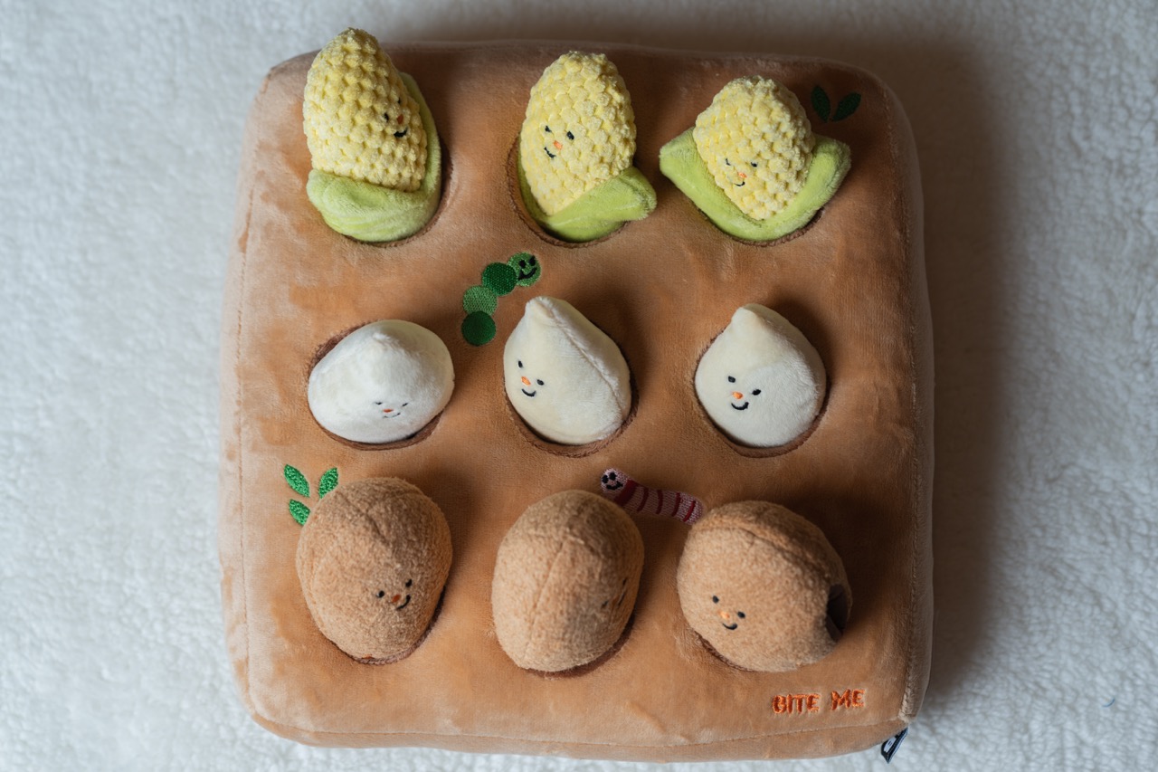 拔玉米/菜頭藏食玩具