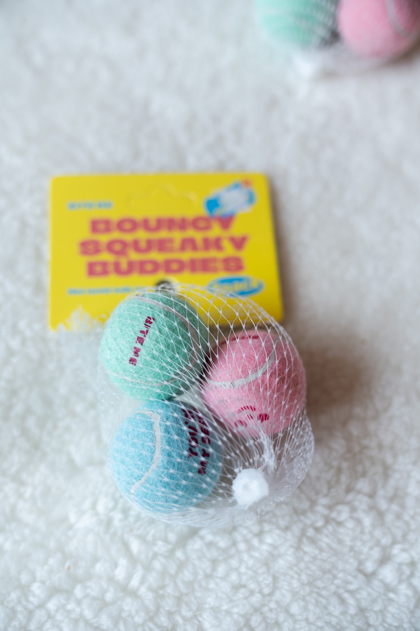 BITE ME 馬卡龍網球(3入)｜造型玩具