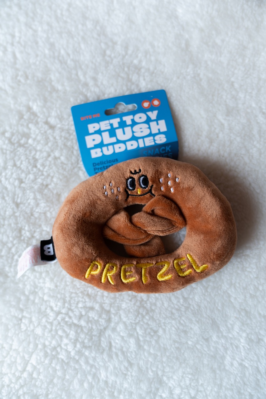 BITE ME 蝴蝶結結｜藏食玩具