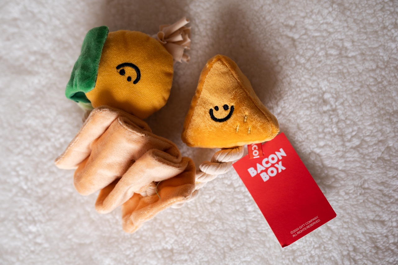 韓國正版 Bacon 魚餅串結繩